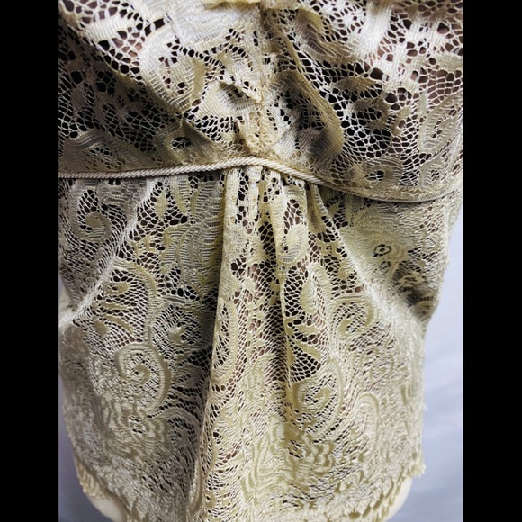 Rafaella Beige lace lined pullover sleeveless blouse sz 10 With Zip On The Side - Picture 3 of 5